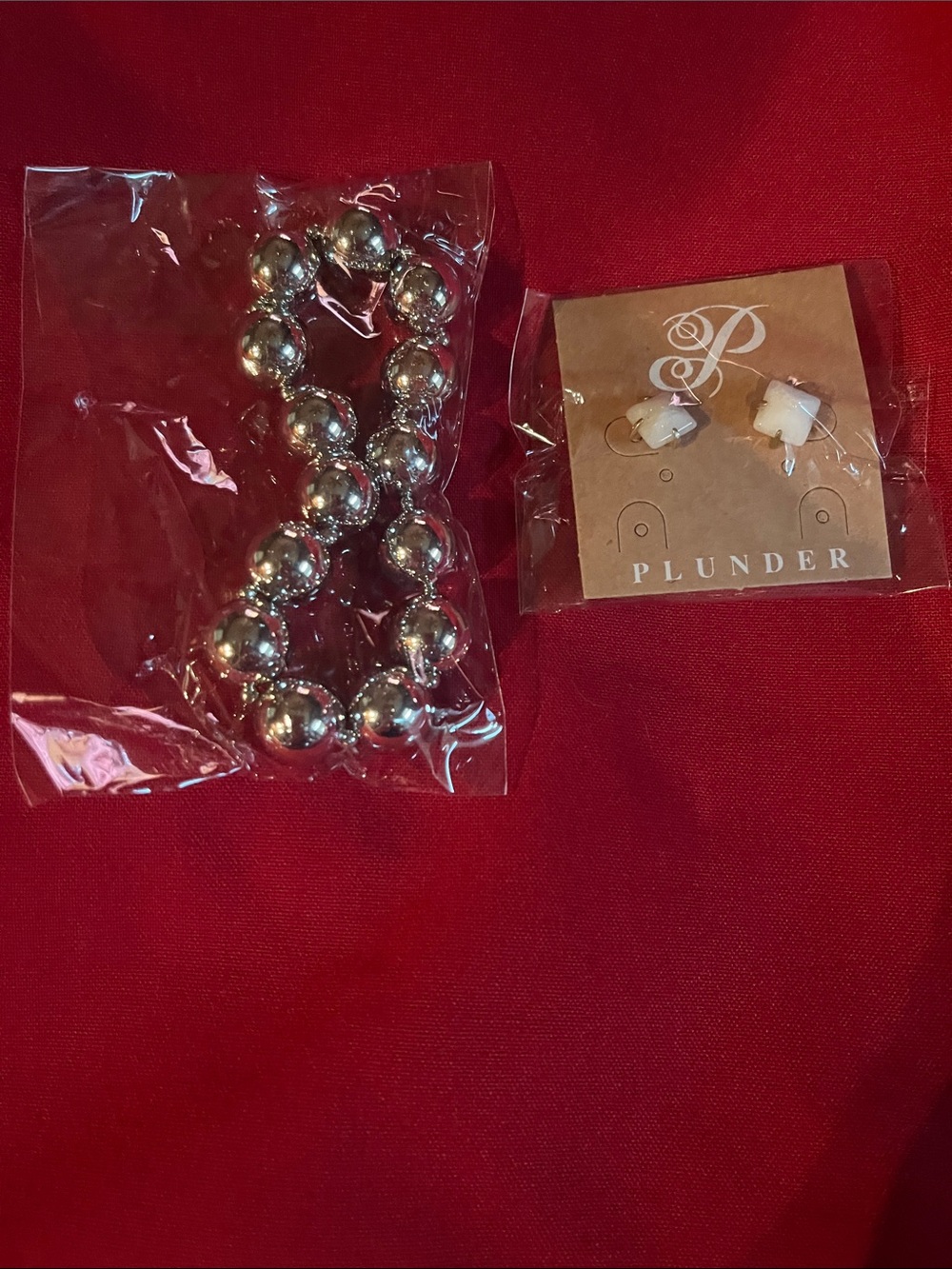 Plunder Silver Beaded Bracelet with White Stone Stud Earrings